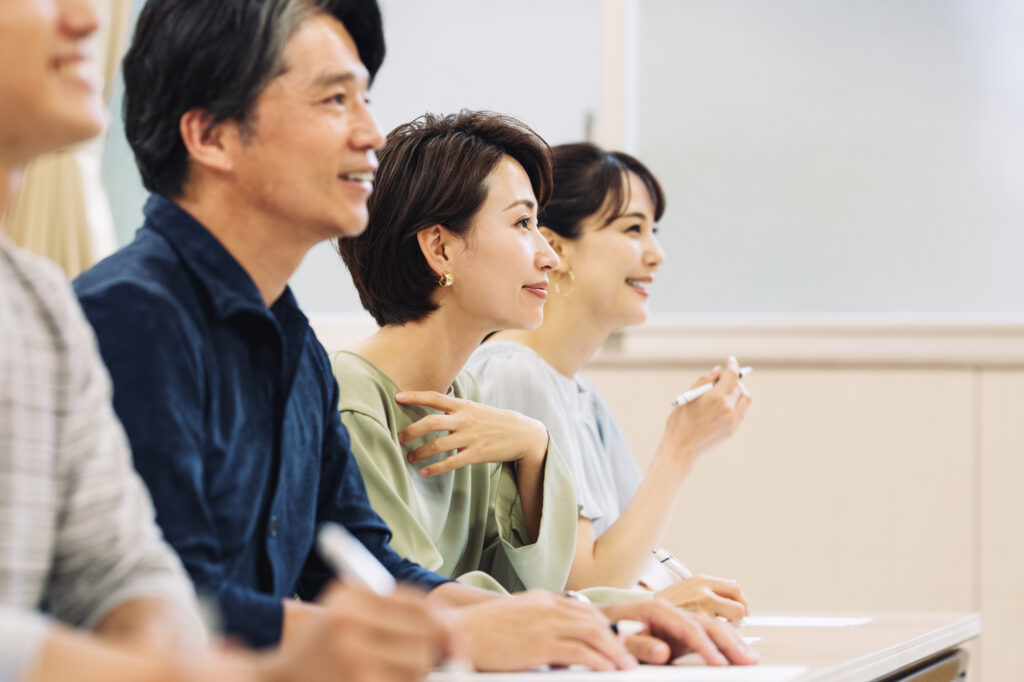 話を聞き入る様子