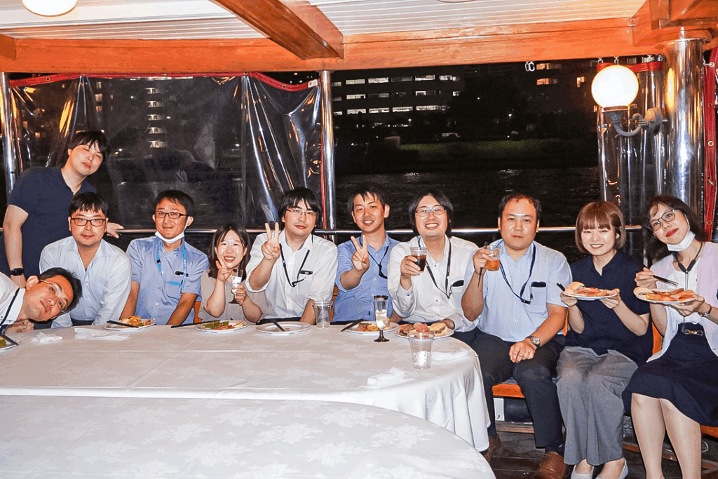 マルコポーロ号船内