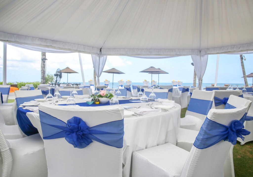 おしゃれな会場